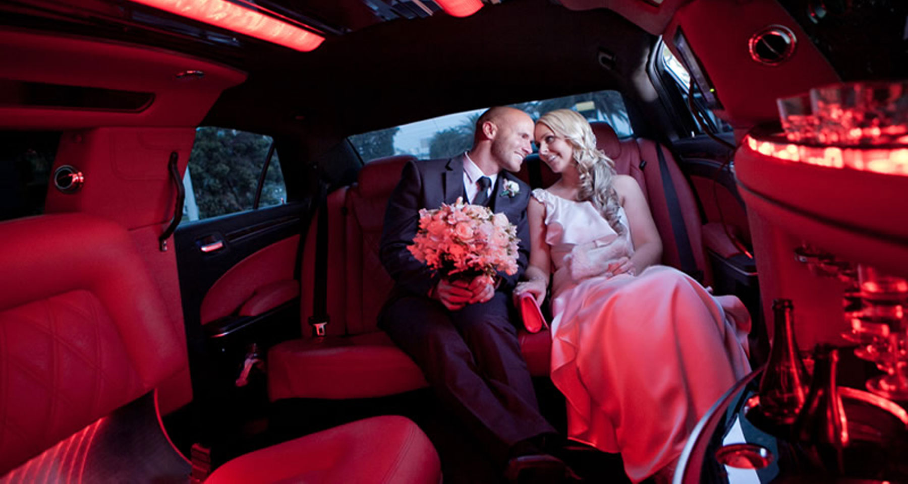 Read more about the article Romantique Limo Service in New York: Luxury Rides for Lovebirds